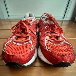 Saucony Orange Ignition 5 Running Shoe Sz 8